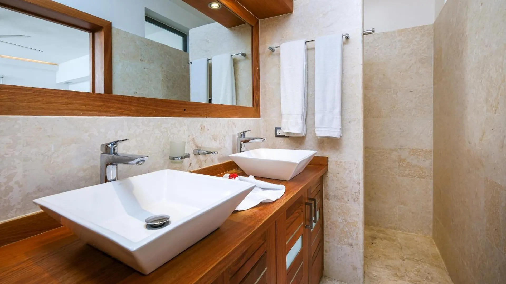 Aligio Aparthotel, Beachfront, Las Terrenas Appartamento